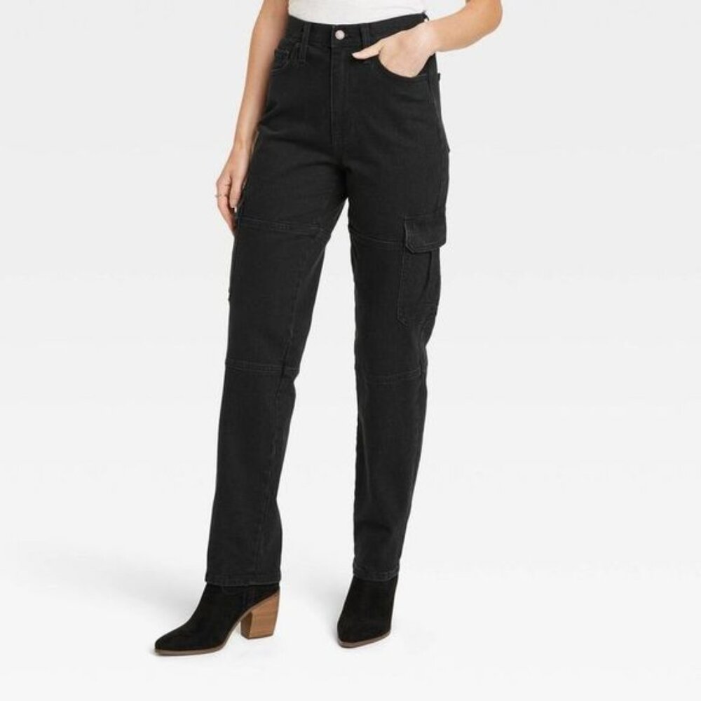 High-Rise 90’s Straight Cargo Black Jeans 00 TALL - NEW!!